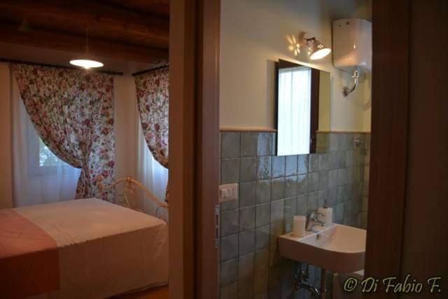 L' Antico Pozzo Country House Monsampietro Morico エクステリア 写真